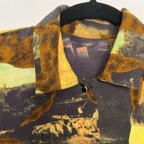 Vintage scenery pictures blouse - Picture 3 of 9